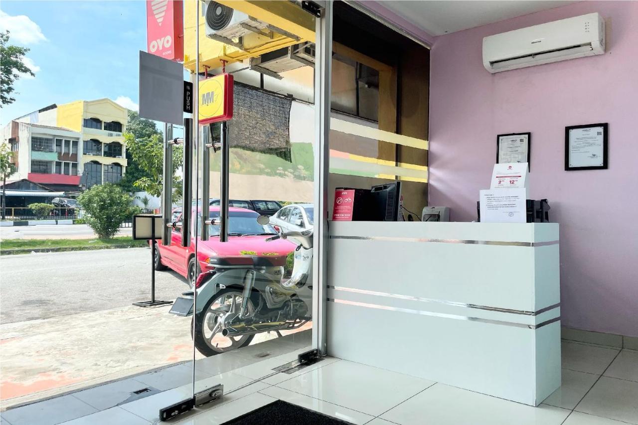 Oyo 90334 Mawlaya Hotel Bayan Lepas Eksteriør bilde