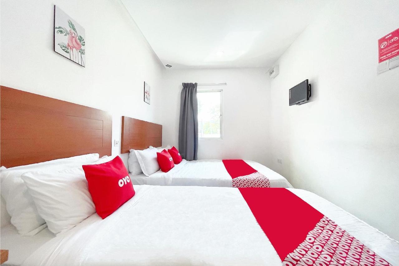 Oyo 90334 Mawlaya Hotel Bayan Lepas Eksteriør bilde